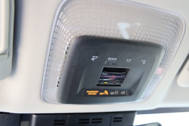 New 2026 Toyota Prius Plug-In Hybrid FWD image 25