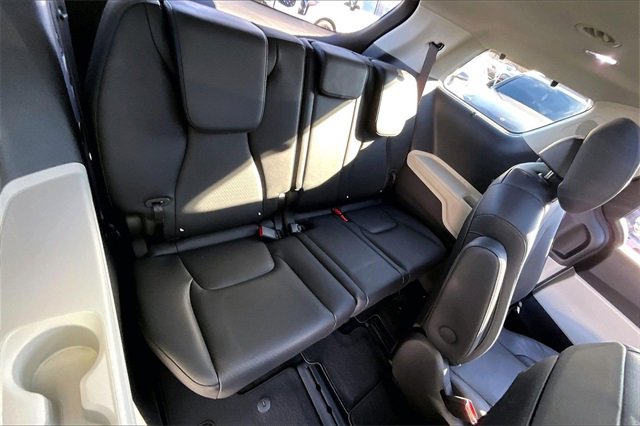 Certified 2022 Kia Carnival SX Prestige image 27