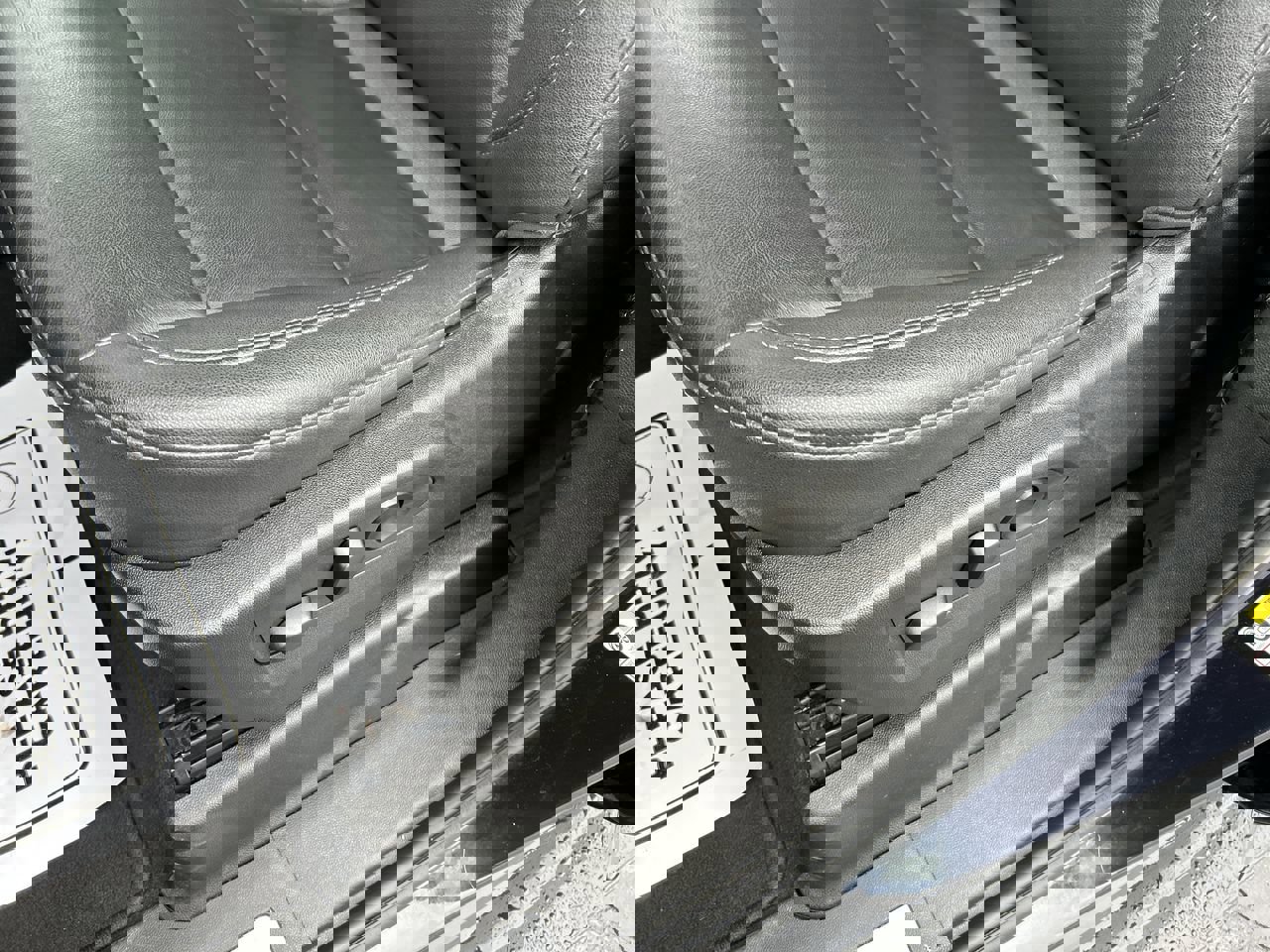 Used 2024 Chevrolet Tahoe LT image 24