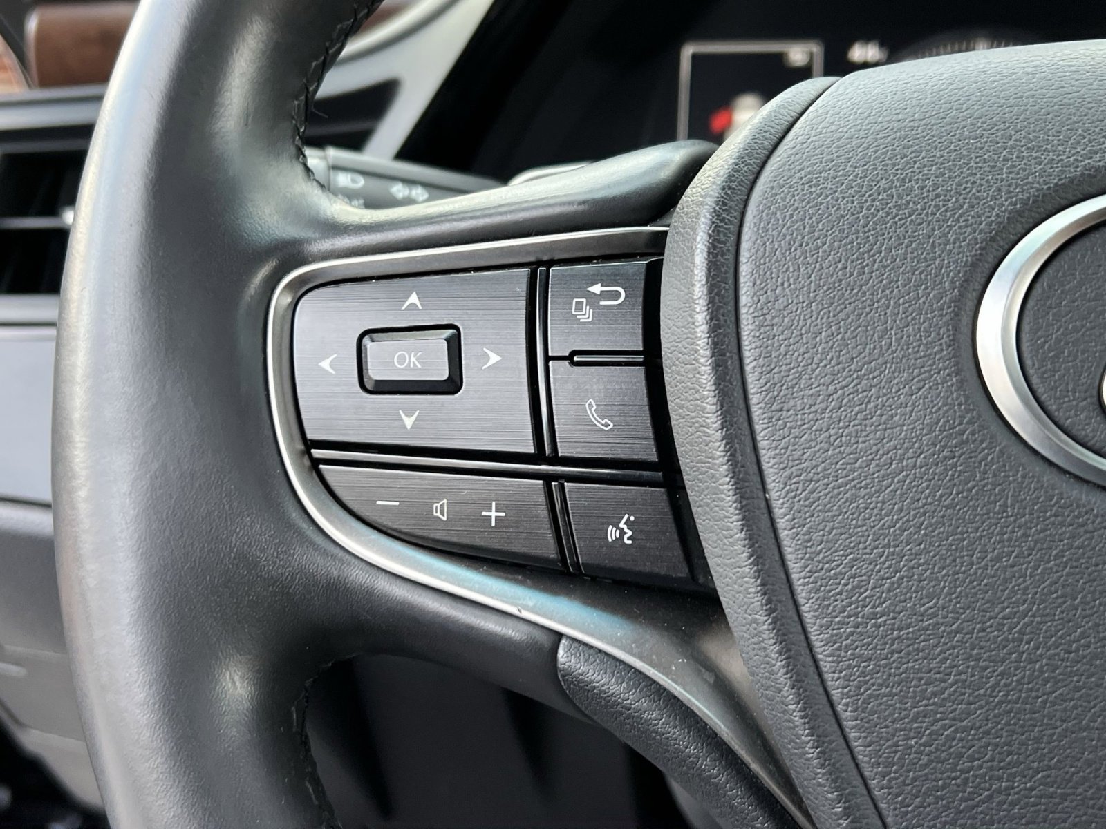 Used 2022 Lexus ES 350 350 image 28