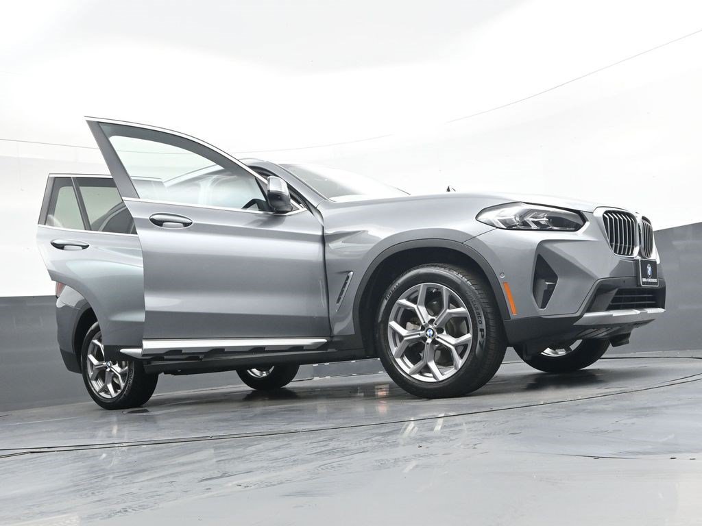 Used 2023 BMW X3 xDrive30i w/ Premium Package AWD/4WD image 45