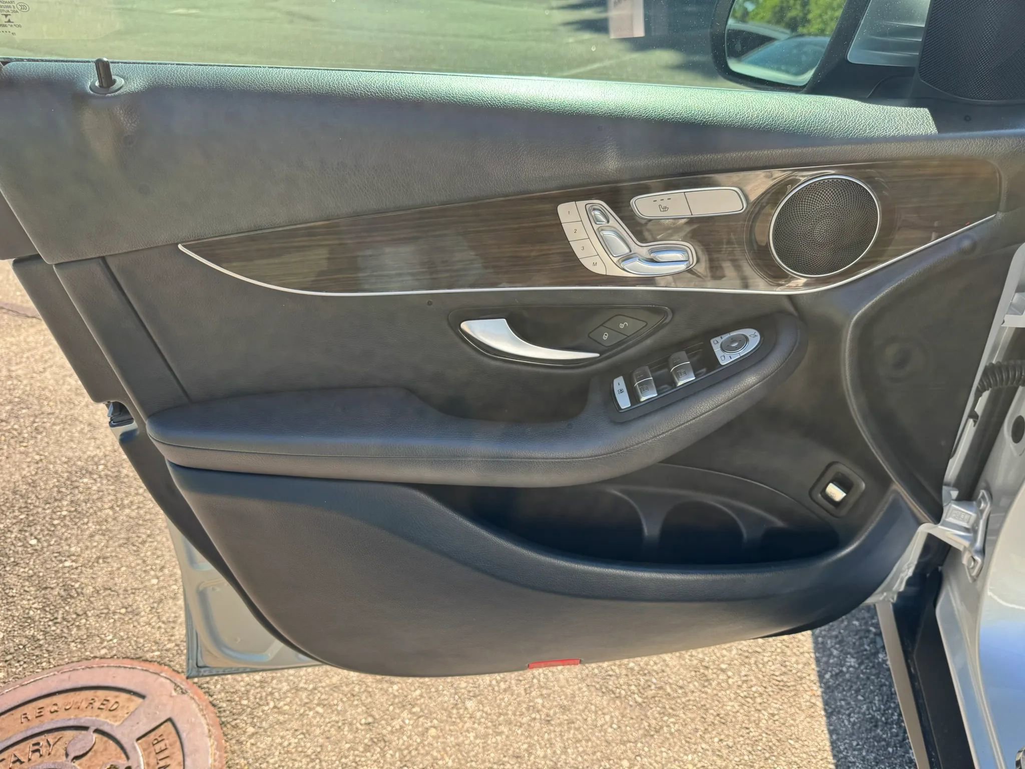 Used 2020 Mercedes-Benz GLC 300 image 16