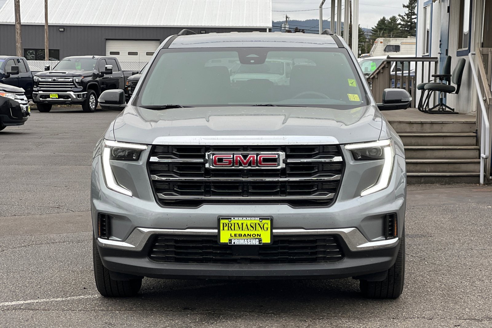 Used 2025 GMC Acadia Elevation image 6