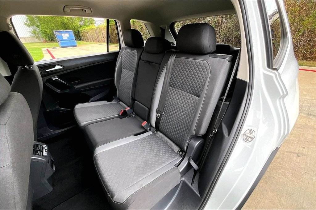 Used 2021 Volkswagen Tiguan S FWD image 31