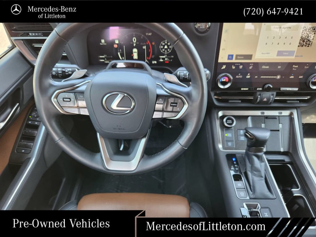 Used 2024 Lexus GX 550 w/ Accessory Package (31) AWD/4WD image 26