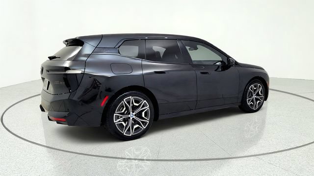 Used 2023 BMW iX M60 w/ Executive Package AWD/4WD image 9
