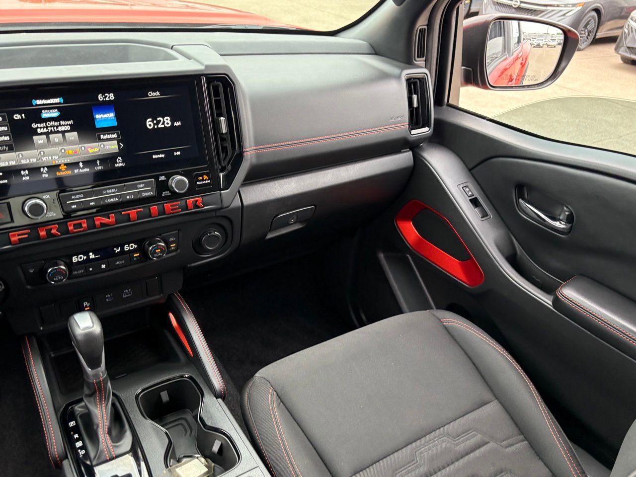 Certified 2025 Nissan Frontier PRO-4X image 16