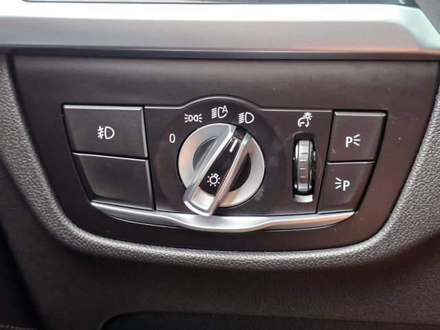 Used 2019 BMW X3 sDrive30i w/ M Sport Package RWD image 42