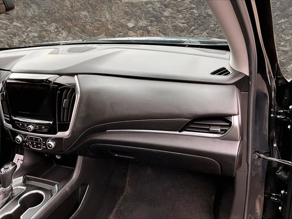 Used 2018 Chevrolet Traverse LT AWD/4WD image 15