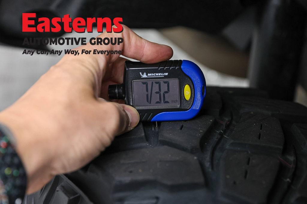 Used 2023 Jeep Wrangler Unlimited AWD/4WD image 31