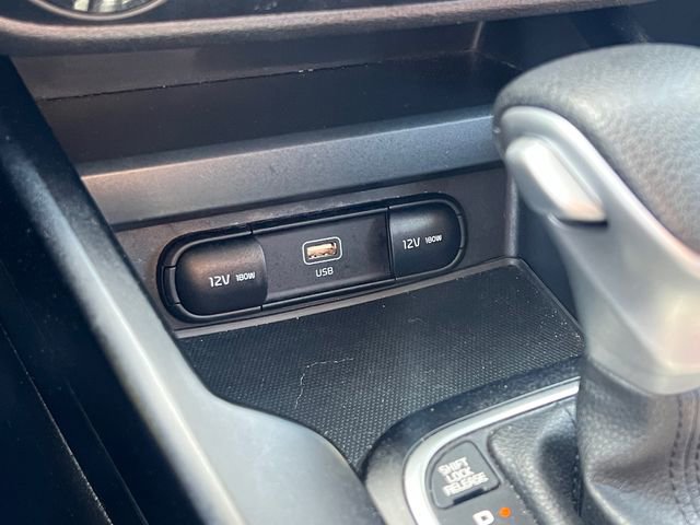 Used 2023 Kia Soul LX w/ LX Technology Package image 21