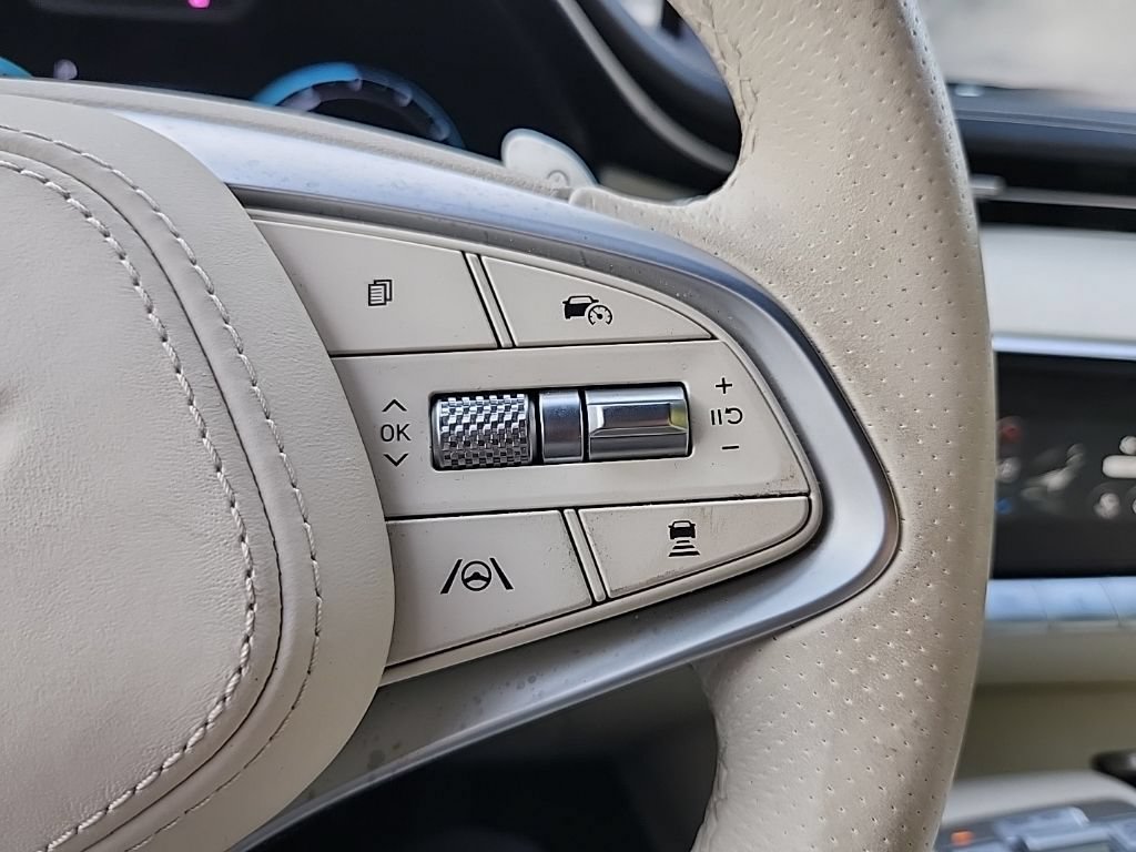 Used 2024 Genesis Electrified GV70 w/ Prestige Package AWD/4WD image 10