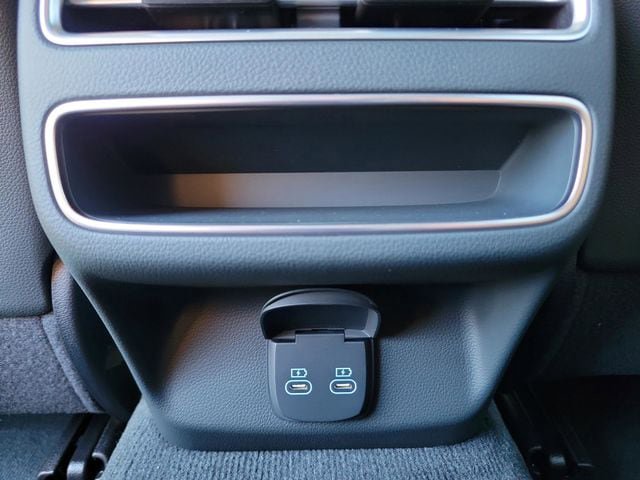 New 2026 Genesis GV70 2.5T Advanced AWD/4WD image 15