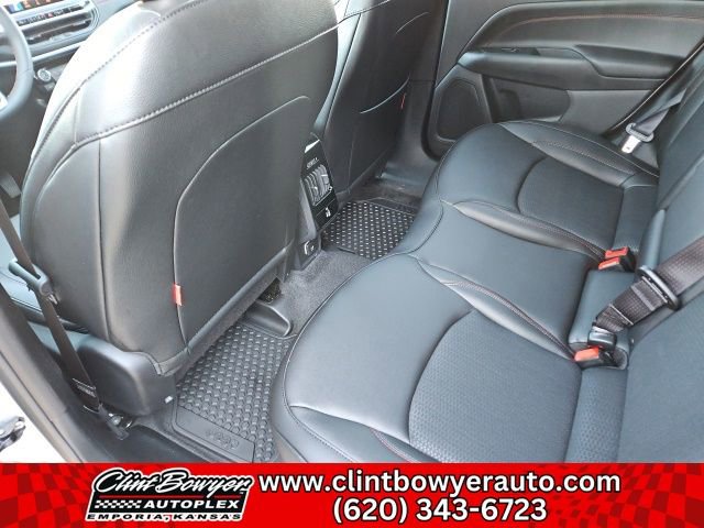 New 2026 Jeep Compass Trailhawk w/ Sun, Sound & Navigation Group image 22