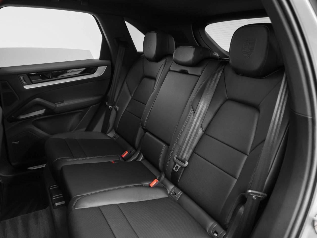 New 2025 Porsche Cayenne E-Hybrid image 73