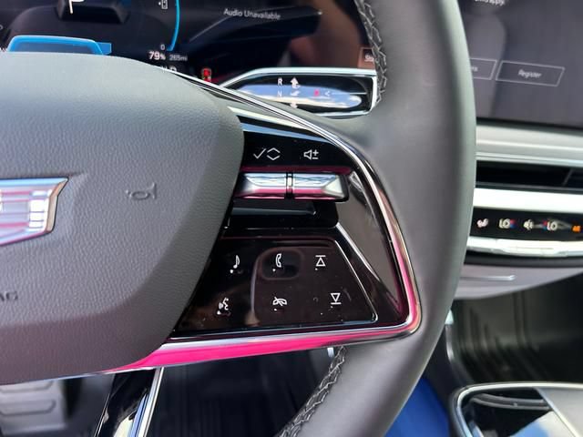 New 2026 Cadillac Lyriq Premium Luxury w/ LPO, Floor Liner Package AWD/4WD image 18