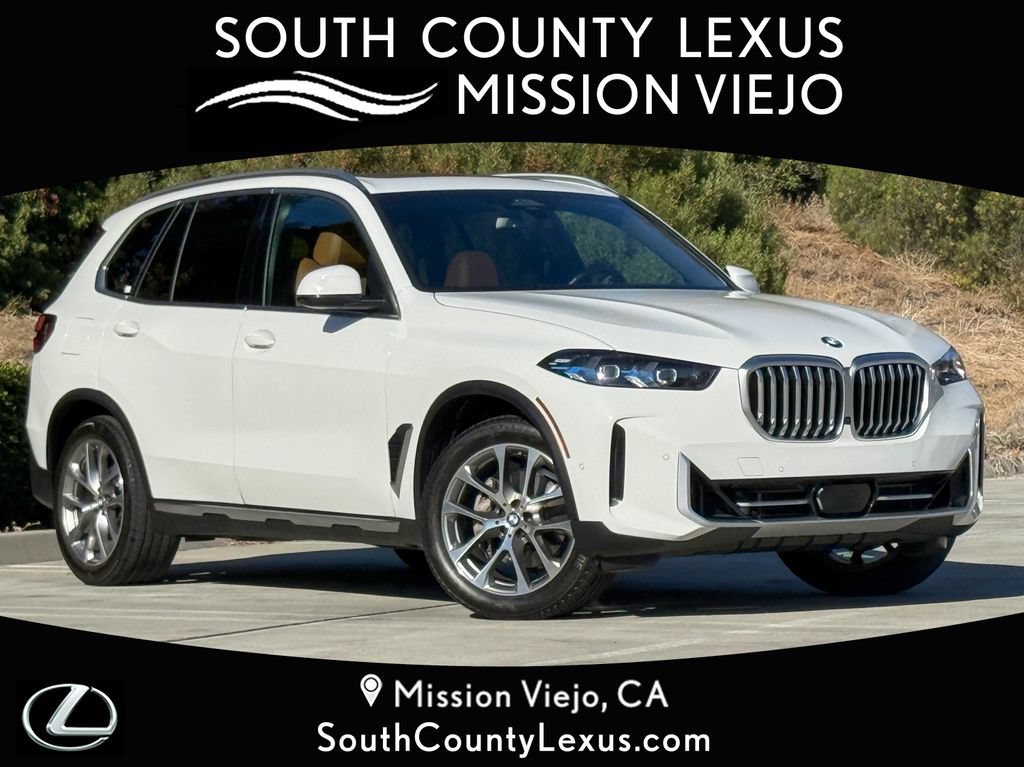 Used 2024 BMW X5 xDrive40i w/ Premium Package AWD/4WD image 1