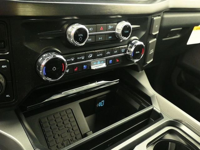 New 2026 Ford F250 Lariat w/ FX4 Off-Road Package image 17