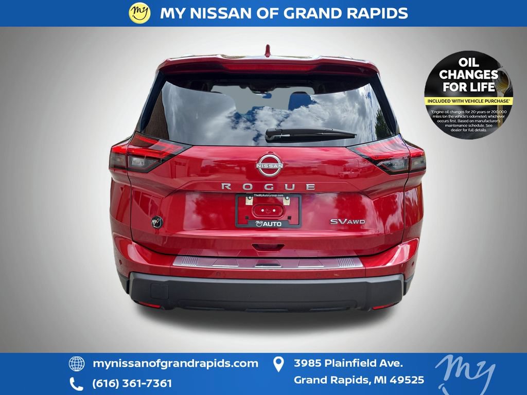 Used 2024 Nissan Rogue SV w/ SV Premium Package AWD/4WD image 7