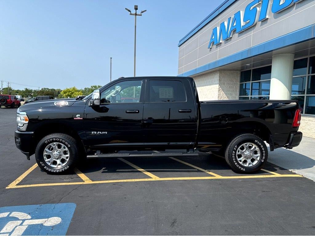 Used 2024 RAM 2500 Laramie AWD/4WD image 10