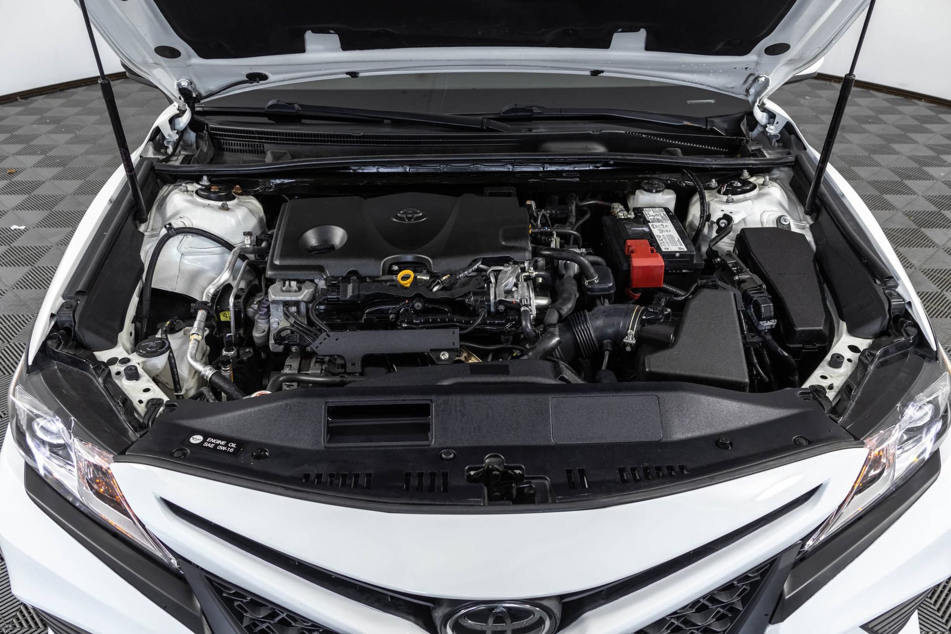 Used 2020 Toyota Camry SE AWD/4WD image 46
