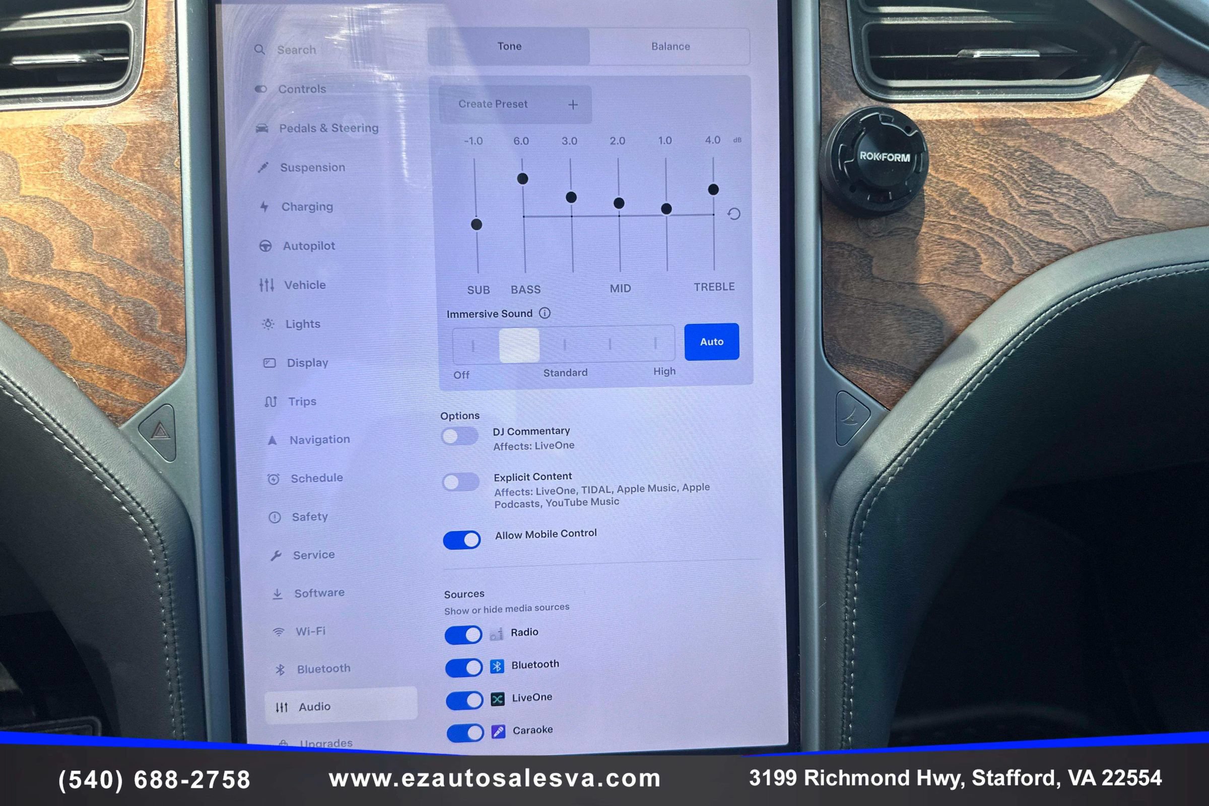 Used 2018 Tesla Model X 75D AWD/4WD image 28