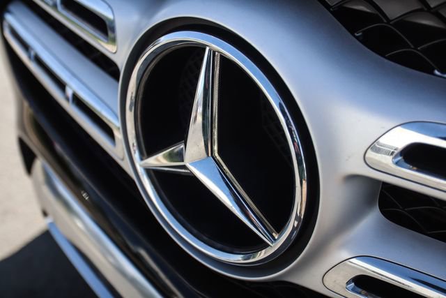 Used 2017 Mercedes-Benz GLS 450 4MATIC image 54