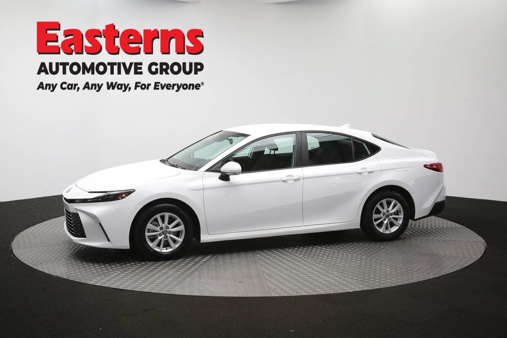 Used 2025 Toyota Camry LE FWD image 56