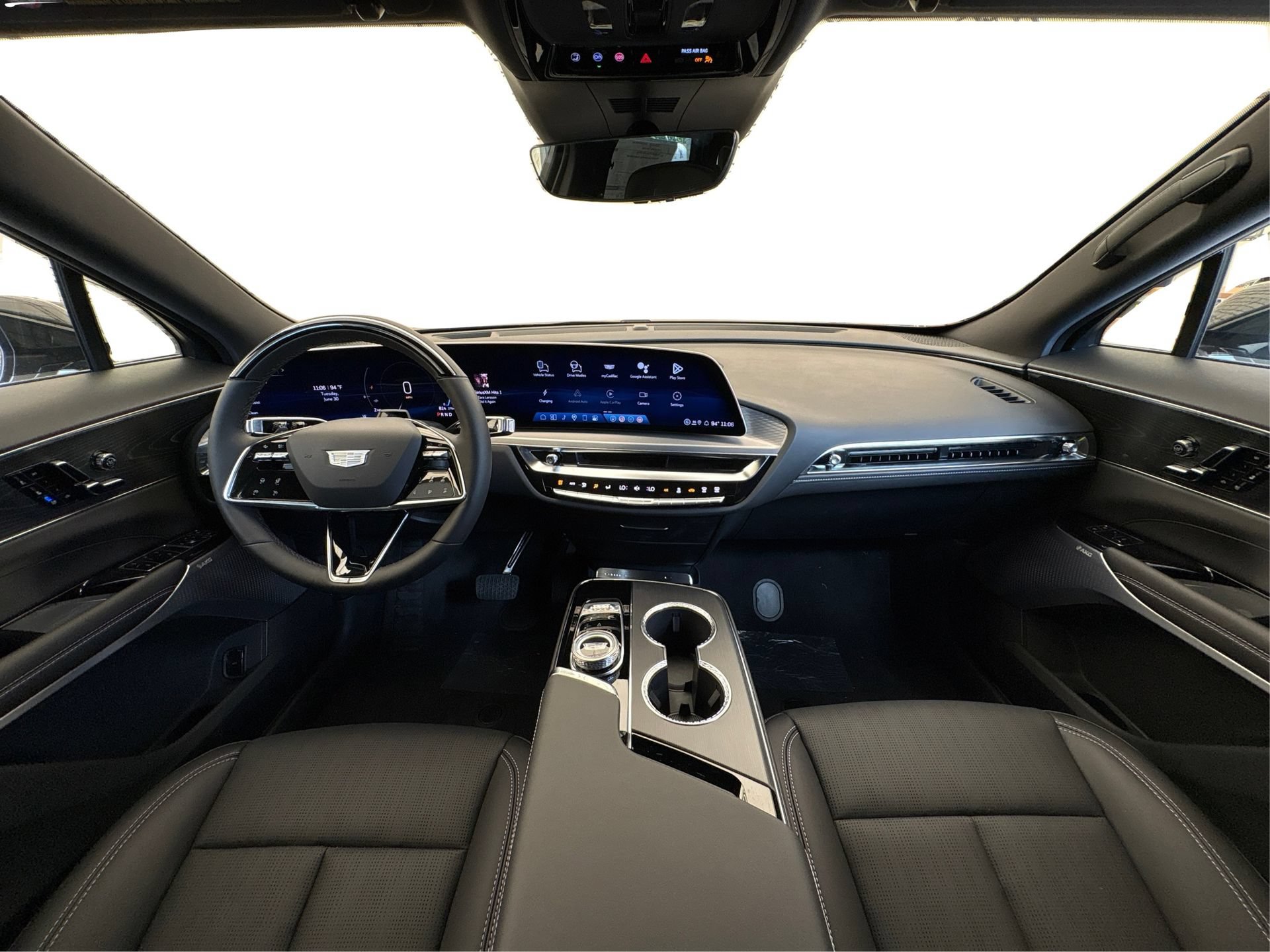 New 2026 Cadillac Lyriq Premium Luxury RWD image 22