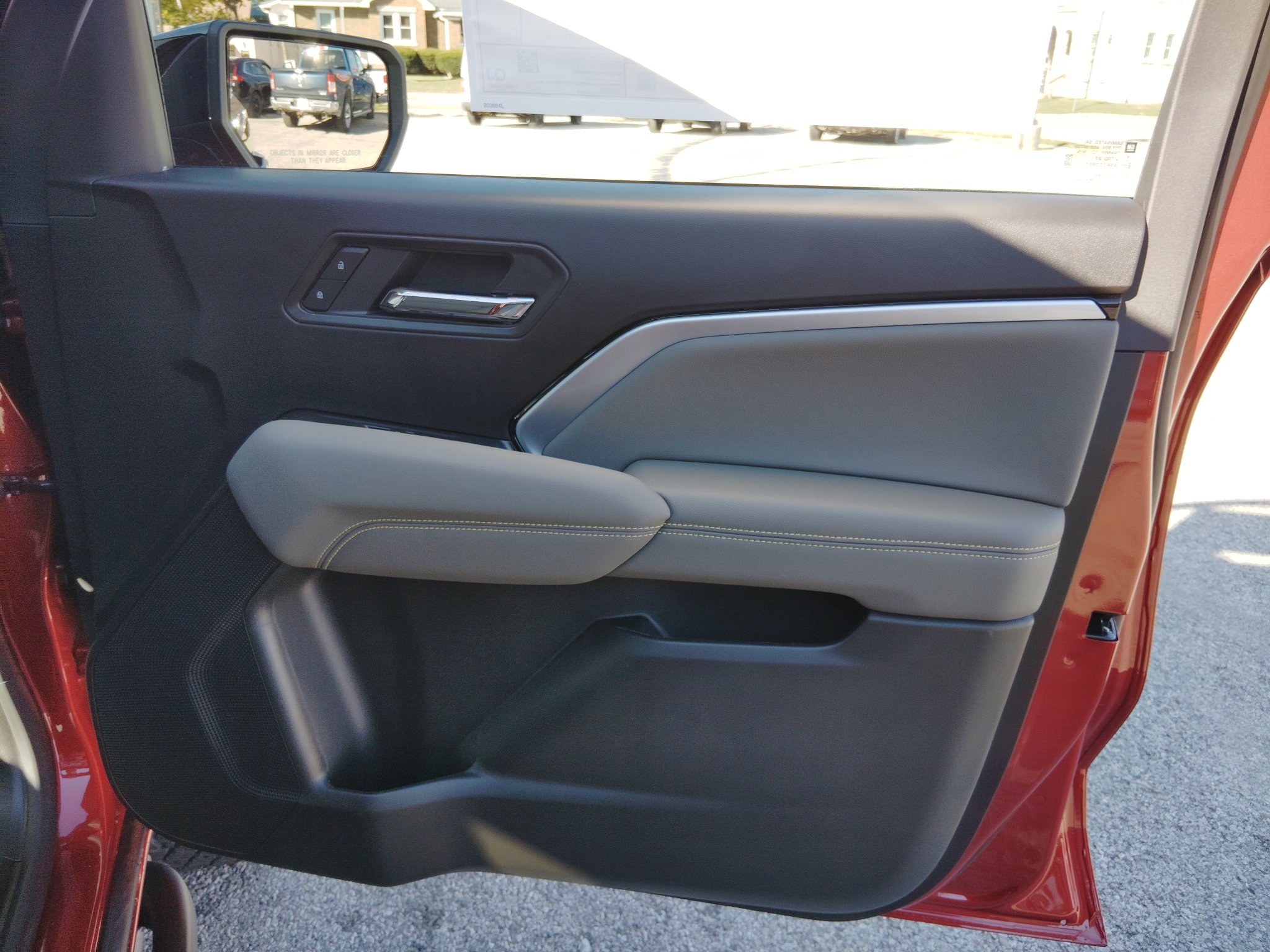New 2026 Chevrolet Colorado ZR2 w/ Technology Package AWD/4WD image 30