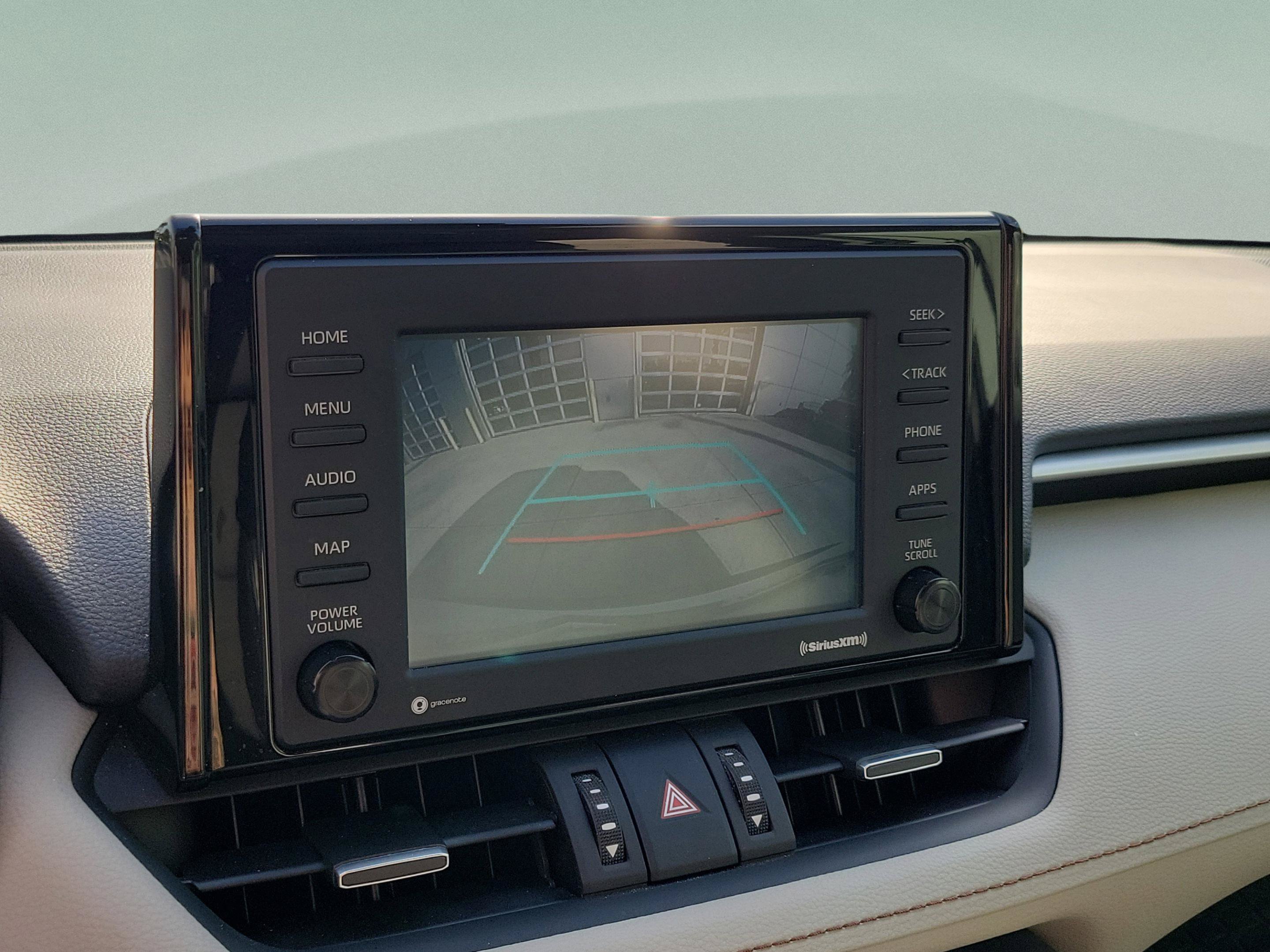 Certified 2021 Toyota RAV4 XLE Premium AWD/4WD image 15