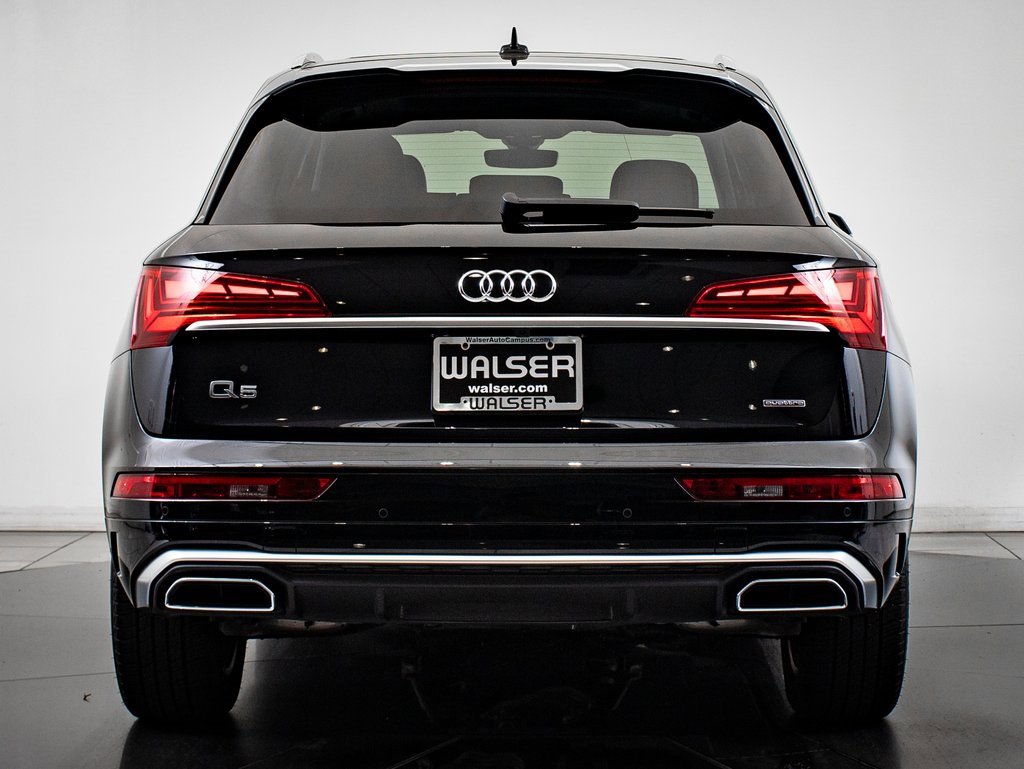 Used 2024 Audi Q5 2.0T Premium w/ Convenience Package image 7