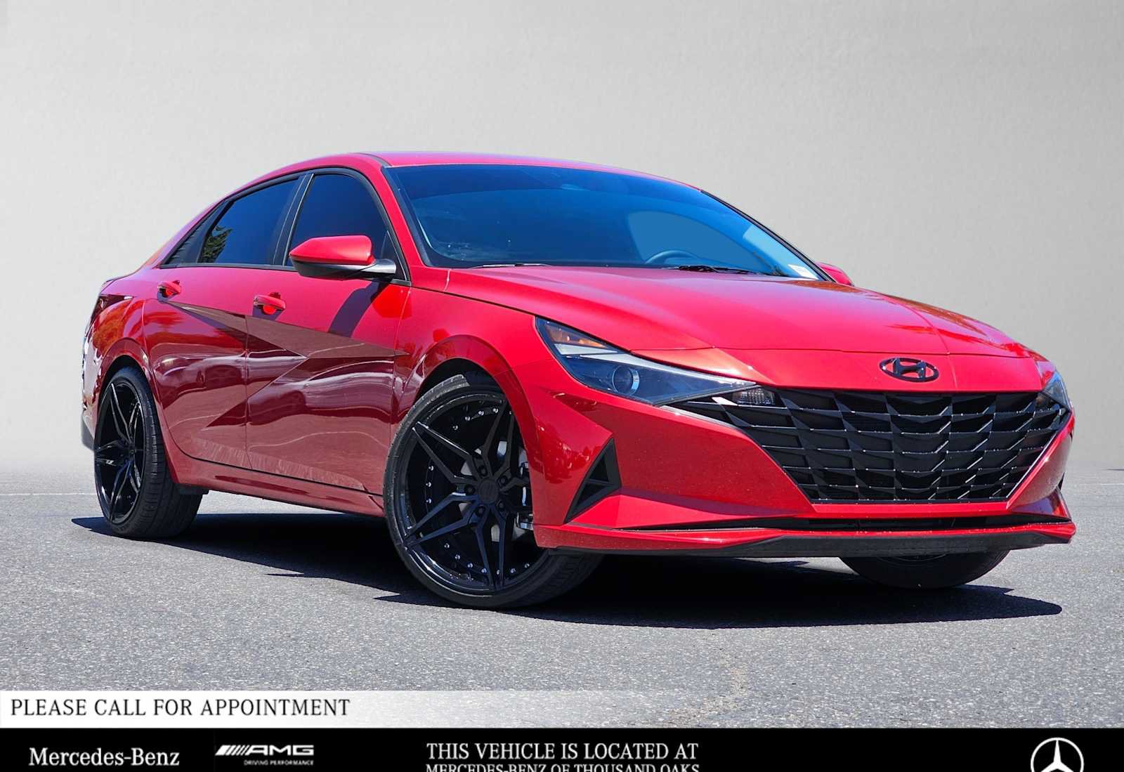 Used 2022 Hyundai Elantra SEL w/ Cargo Package FWD image 1