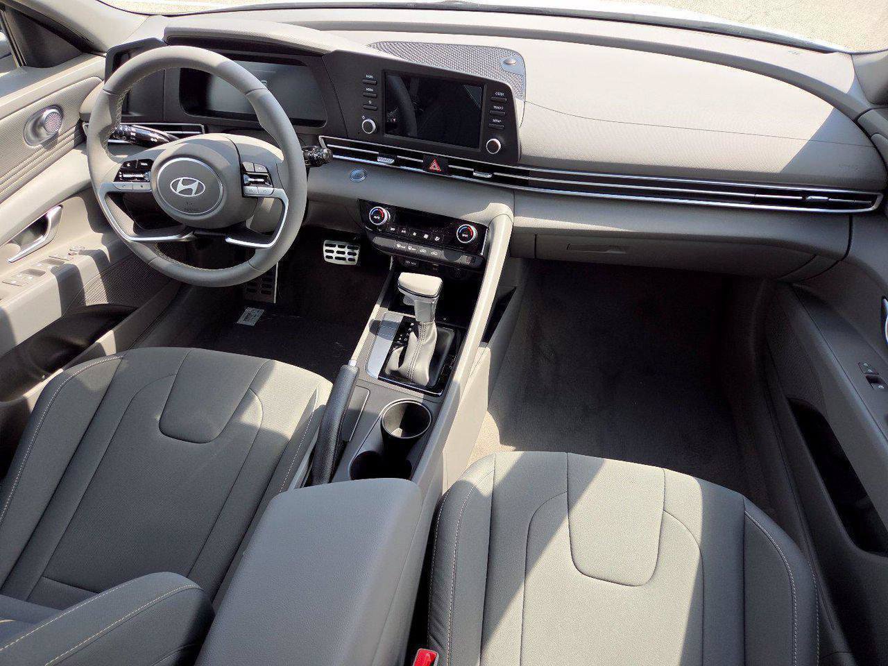 New 2026 Hyundai Elantra Sport FWD image 48