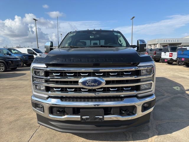 New 2025 Ford F250 Lariat w/ Chrome Package image 2