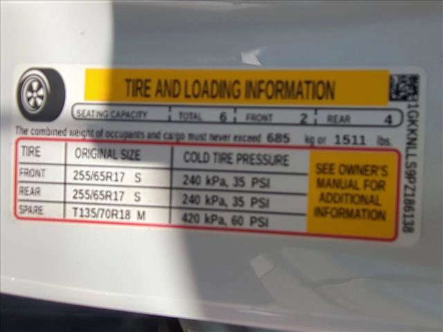 Used 2023 GMC Acadia AT4 w/ Technology Package image 27