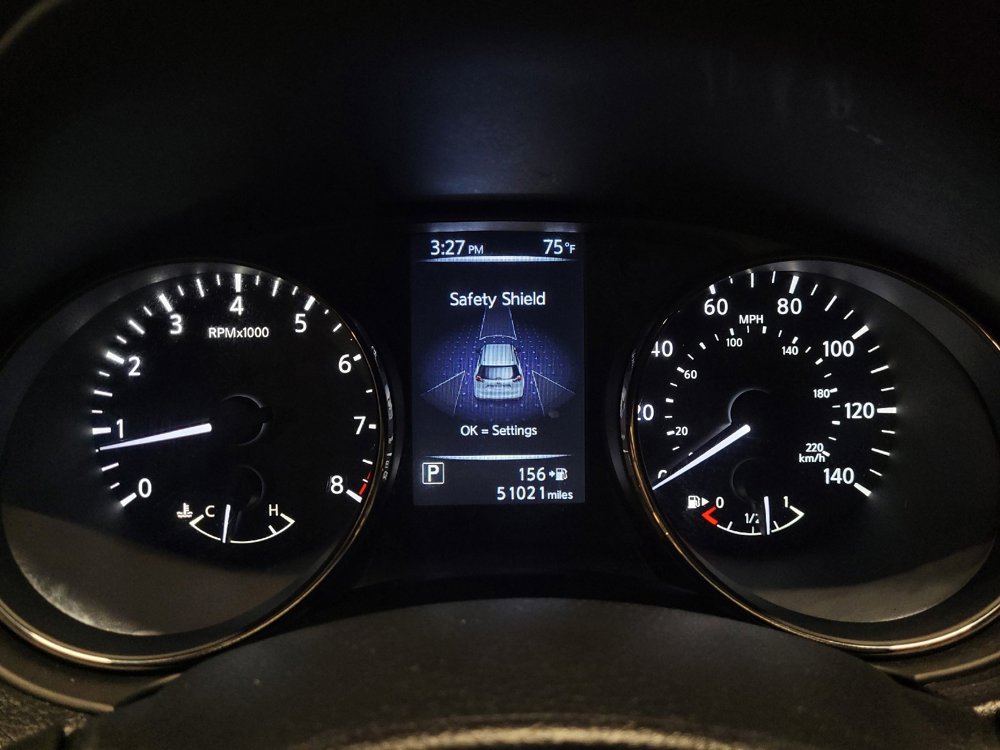 Used 2017 Nissan Rogue SV image 23