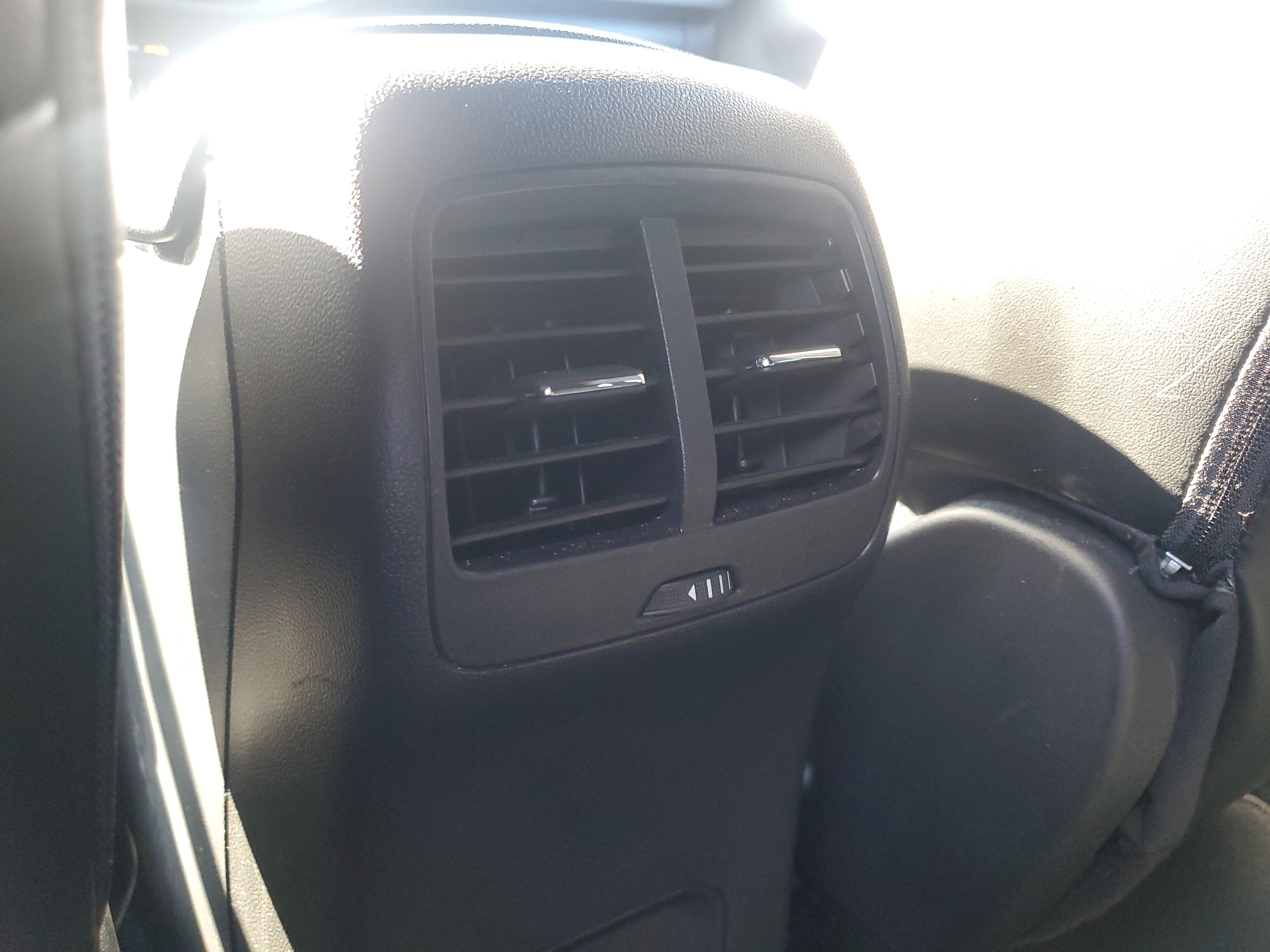 Used 2025 Ford Escape ST-Line FWD image 10