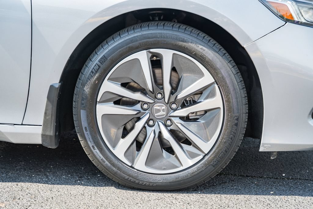 Used 2021 Honda Accord EX image 17