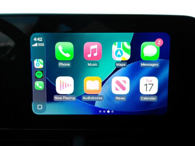 Used 2025 Chevrolet Trax LS w/ LS Convenience Package image 9