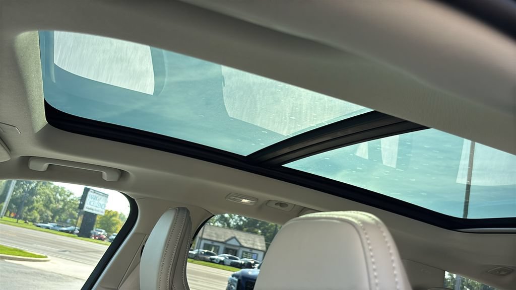 Certified 2023 Volvo XC90 B6 Ultimate AWD/4WD image 11
