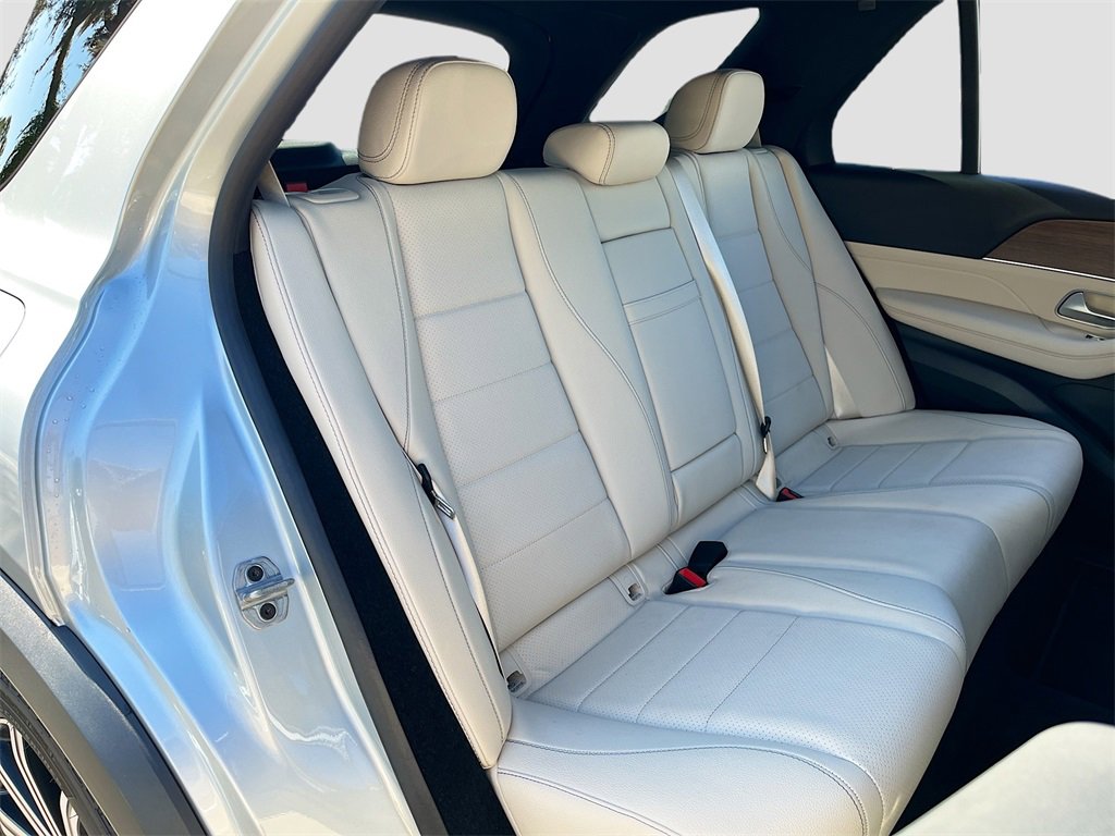 Used 2024 Mercedes-Benz GLE 350 4MATIC image 27