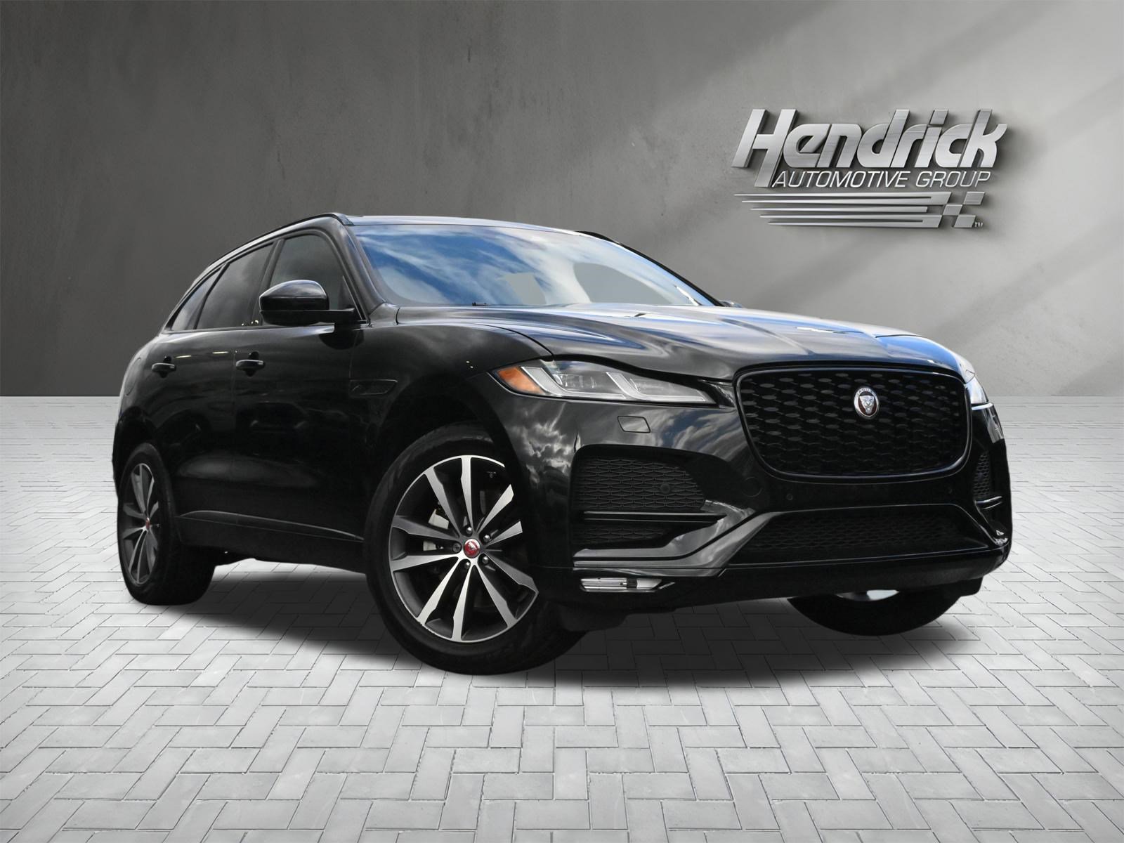 Used 2023 Jaguar F-PACE S video 2