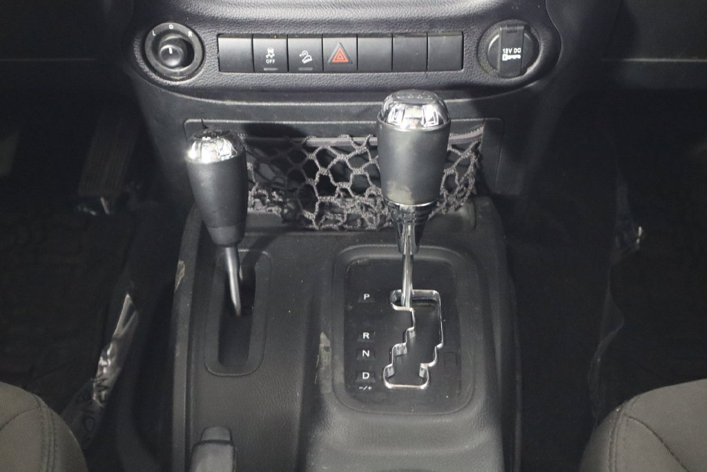 Used 2017 Jeep Wrangler Unlimited Sport w/ Quick Order Package 24S AWD/4WD image 24