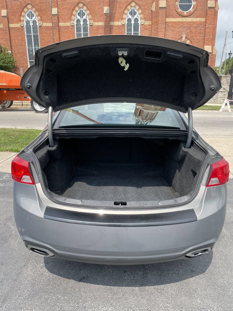 Used 2019 Chevrolet Impala Premier FWD image 12