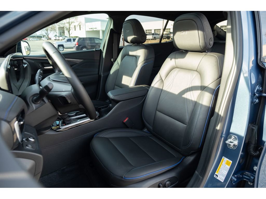 Used 2025 Buick Envista Sport Touring w/ Convenience I Package image 10