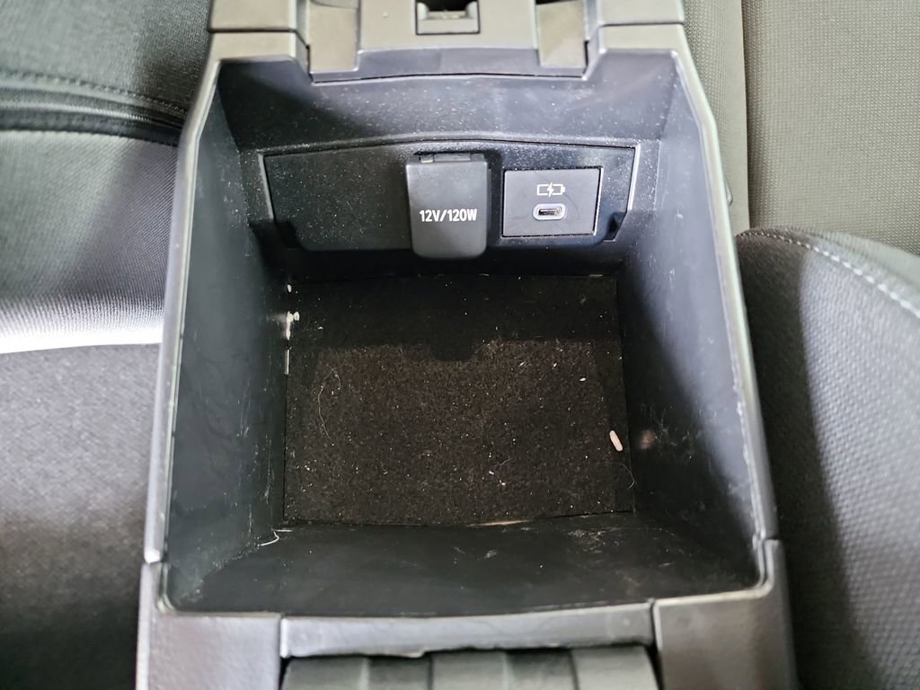 Used 2025 Toyota Corolla LE FWD image 29