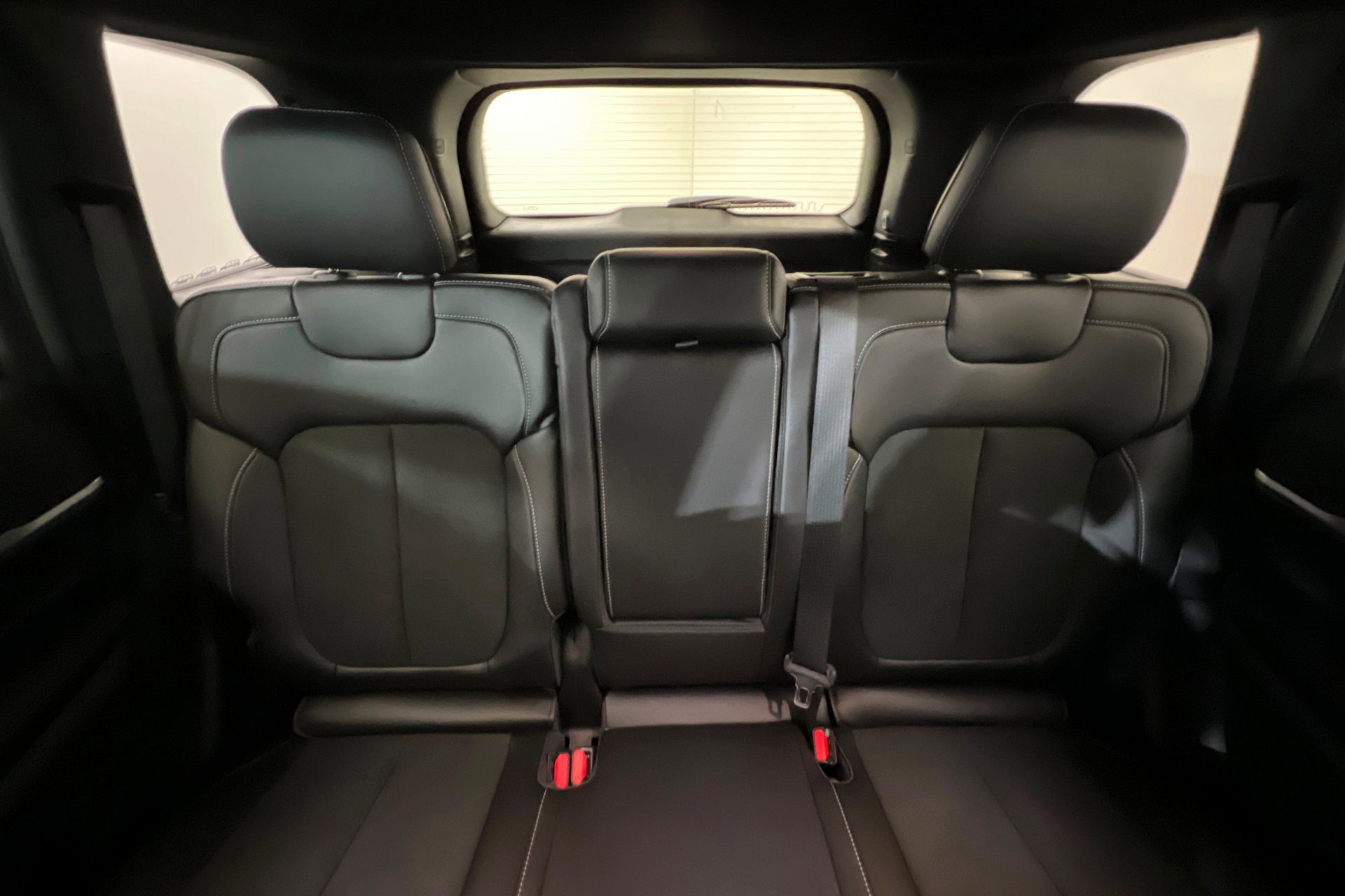 New 2026 Jeep Grand Cherokee Altitude AWD/4WD image 25
