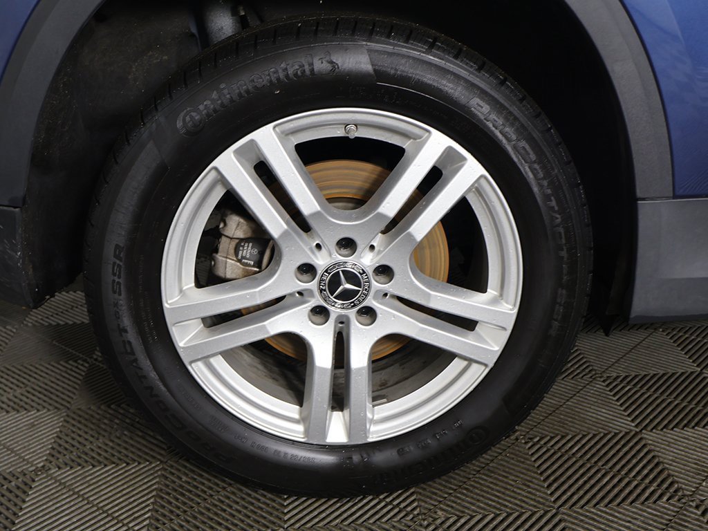 Used 2023 Mercedes-Benz GLA 250 4MATIC w/ Premium Package image 19