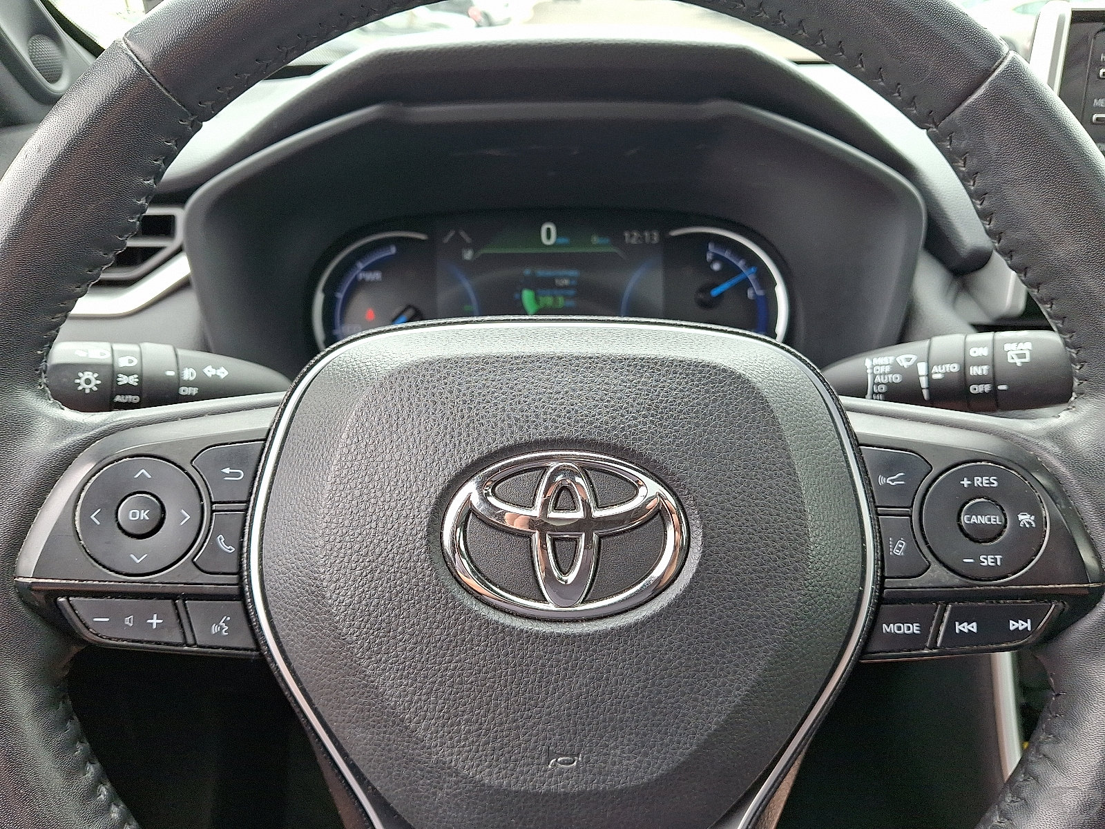 Used 2020 Toyota RAV4 XSE image 20